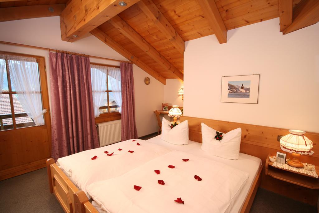 Landhaus Aigner-Vogler Fischen im Allgaeu Habitación foto